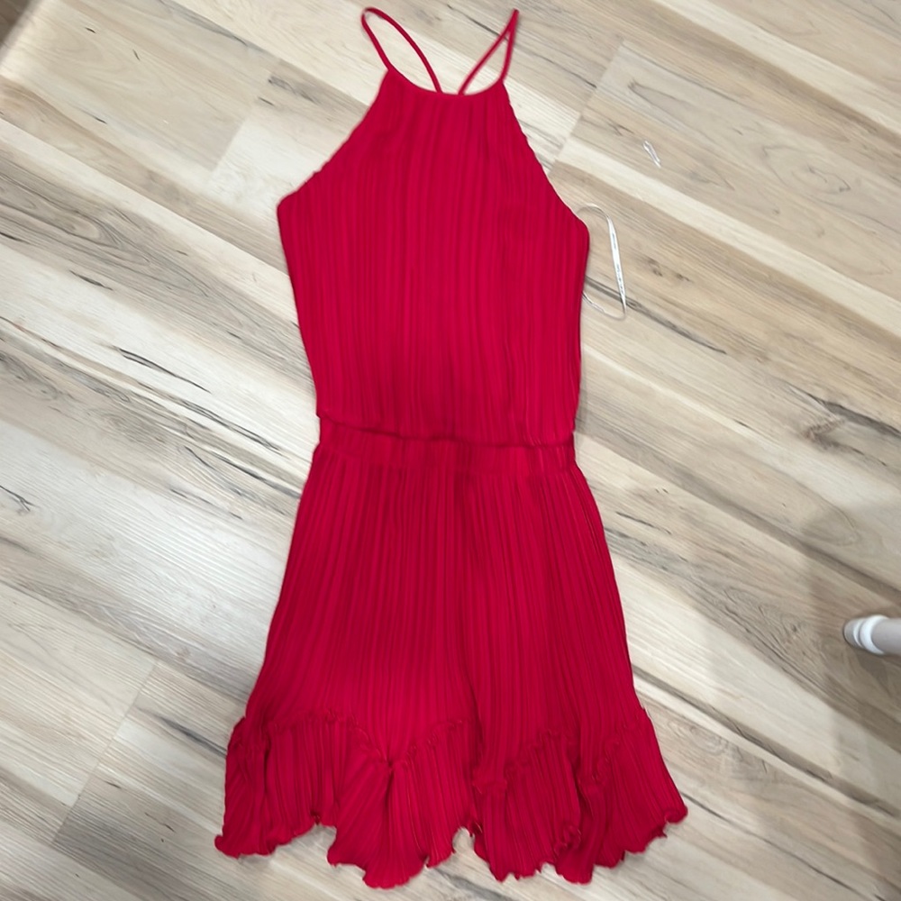 Halston Heritage - Authentic read pleated dress